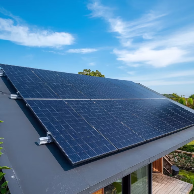 PLTS Surabaya: Solusi Energi Surya untuk Rumah dan Bisnis di Jawa Timur